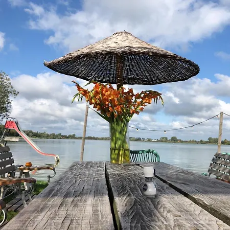 Het Oude Raadhuis נורדוויקרהוט