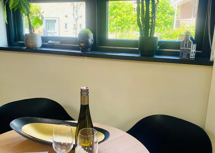 Het Oude Raadhuis * Noordwijkerhout